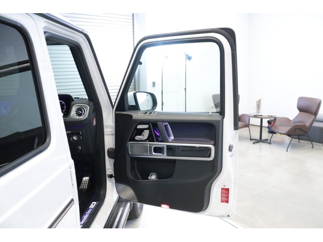 Mercedes-Benz G-Class 12
