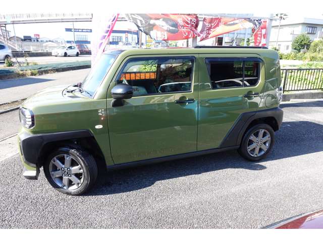 Daihatsu Taft 9