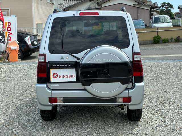 Mitsubishi Pajero Mini 7
