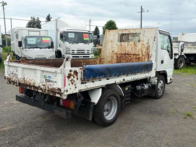 Isuzu Elf 5