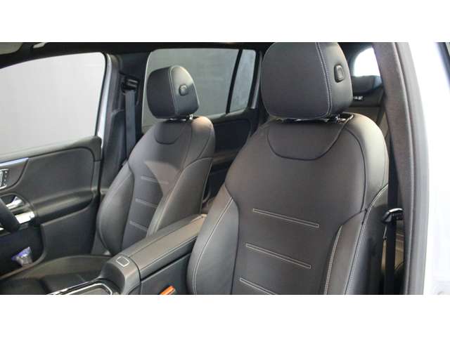 Mercedes-Benz GLB 3