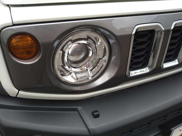 Suzuki Jimny Nomade 11