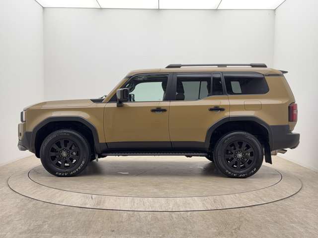 Toyota Land Cruiser 250 11
