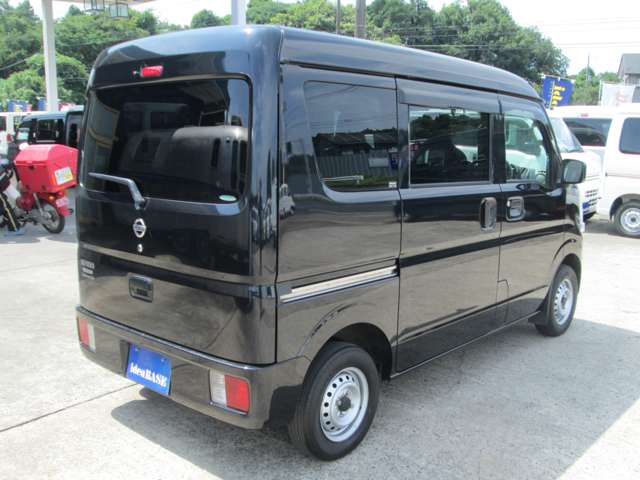 Nissan NV100 Clipper 11