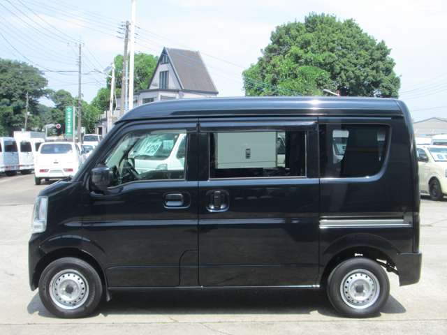 Nissan NV100 Clipper 8