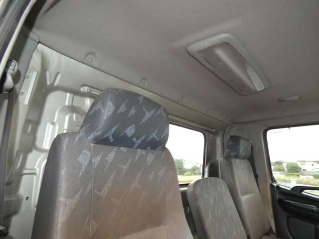 Hino Ranger 13
