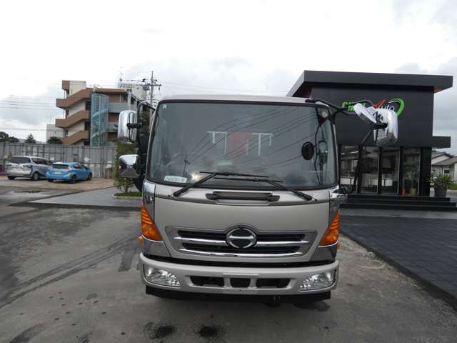 Hino Ranger 4