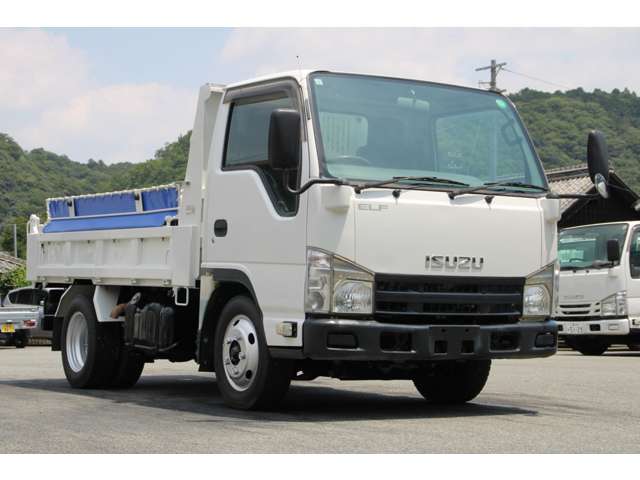 Isuzu Elf 12