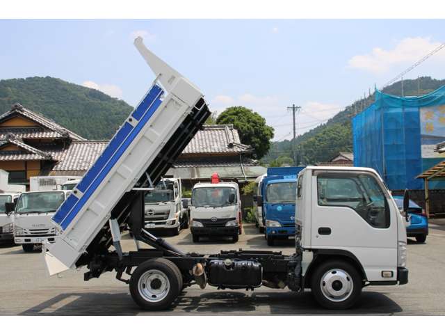 Isuzu Elf 5