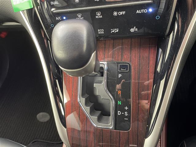 Toyota Harrier 7