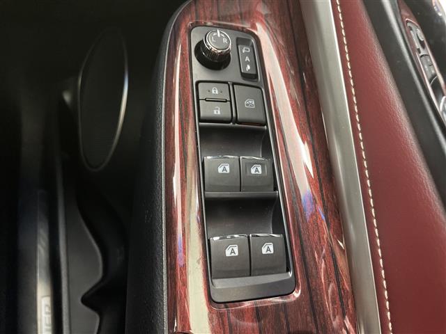 Toyota Harrier 9