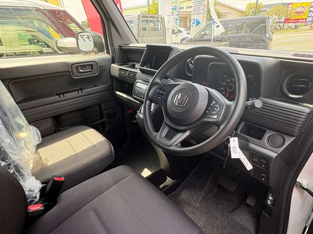 Honda N-VAN 12