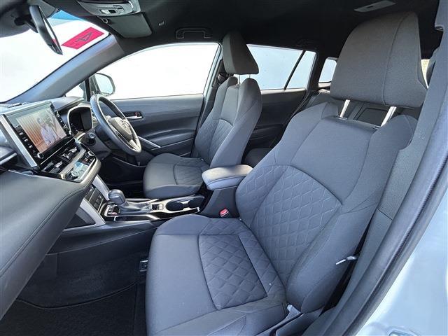 Toyota Corolla Cross 12