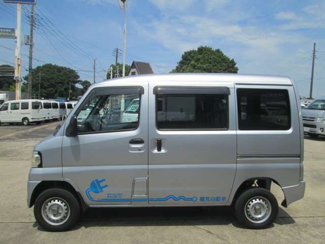 Mitsubishi Minicab MiEV 8