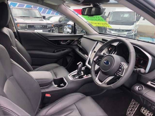 Subaru Legacy Outback 11