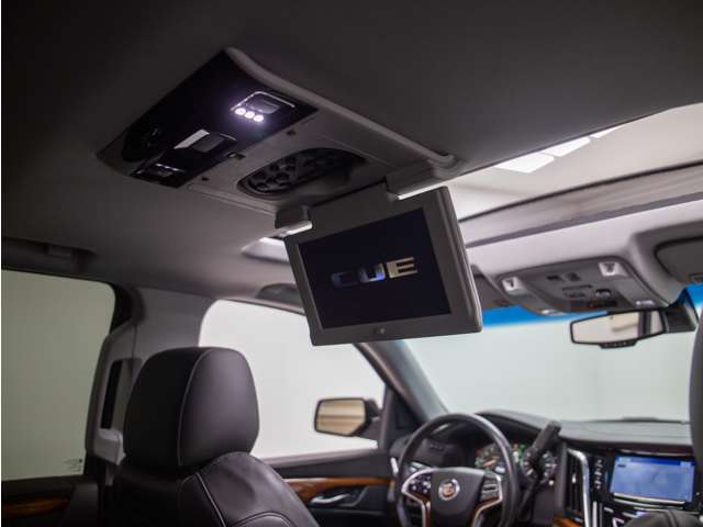 Cadillac エスカレード 8