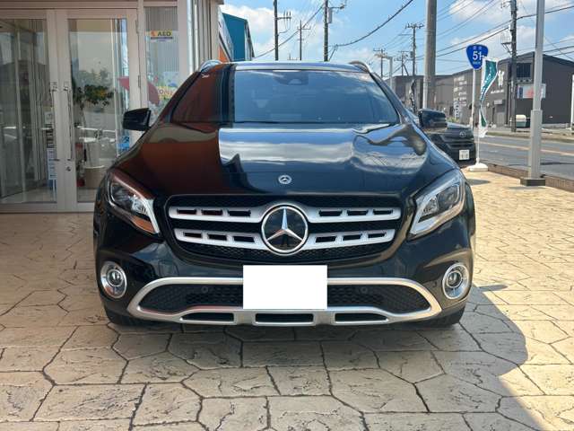 Mercedes-Benz GLA-Class 2