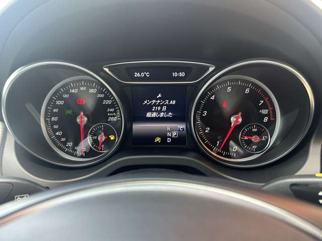 Mercedes-Benz GLA-Class 8