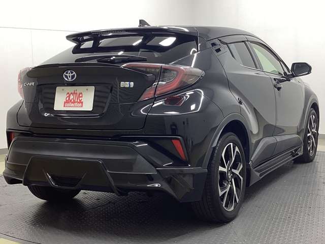 Toyota C-HR 11