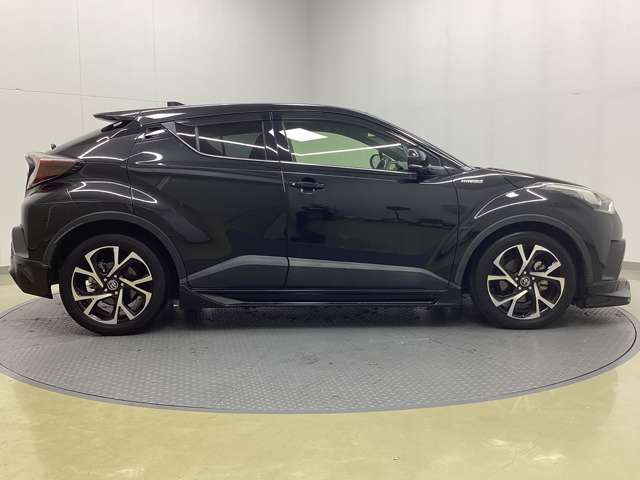 Toyota C-HR 12