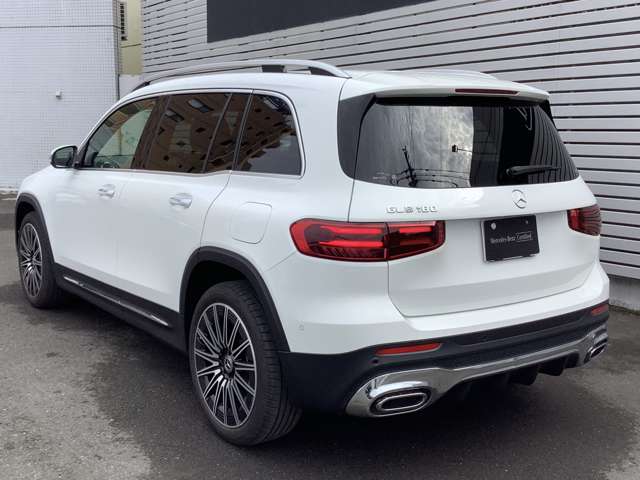 Mercedes-Benz GLB 6