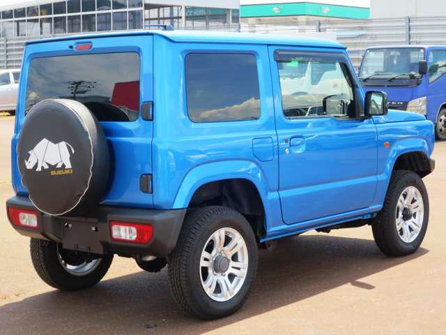 Suzuki Jimny 3