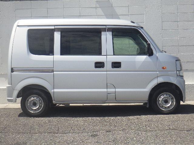 Nissan NV100 Clipper 8