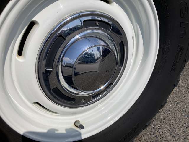 Toyota Land Cruiser 80 12