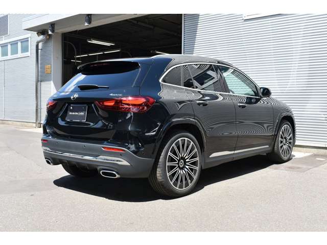 Mercedes-Benz GLA-Class 7