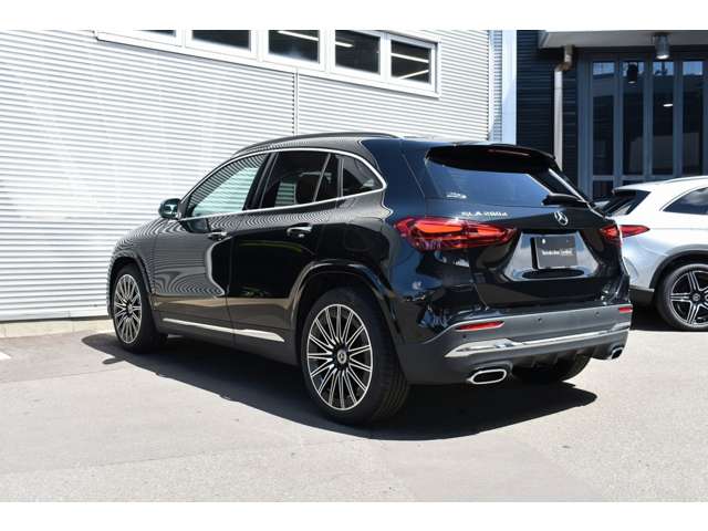 Mercedes-Benz GLA-Class 8