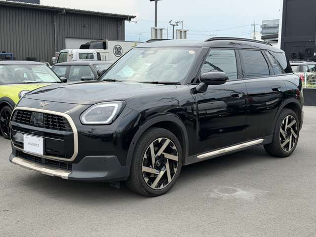 MINI Countryman 7