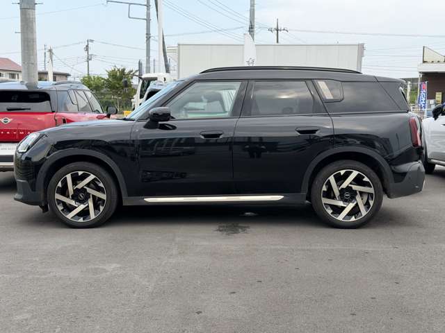 MINI Countryman 9