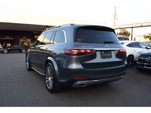 Mercedes-Benz GLS 10