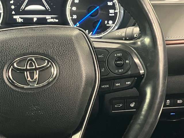 Toyota Harrier 11