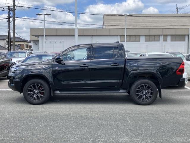 Toyota Hilux 5