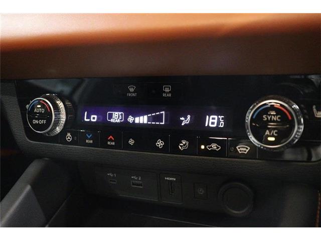 Mitsubishi Outlander 8