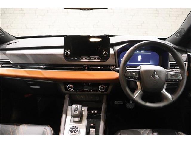 Mitsubishi Outlander 10