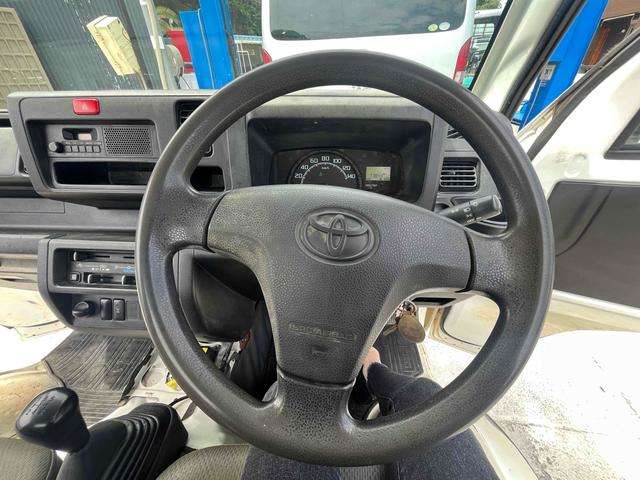 Toyota Pixis Truck 10