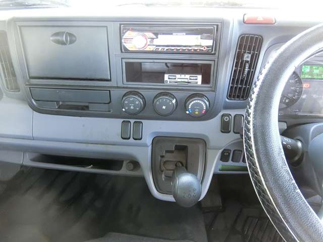 Mitsubishi Fuso Canter 12