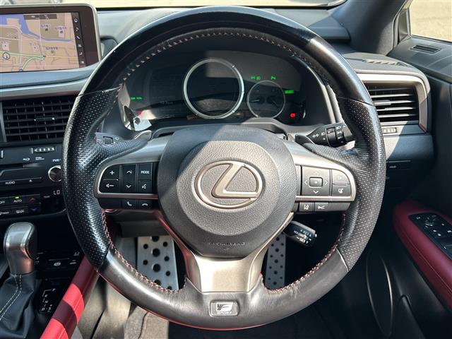 Lexus RX 6