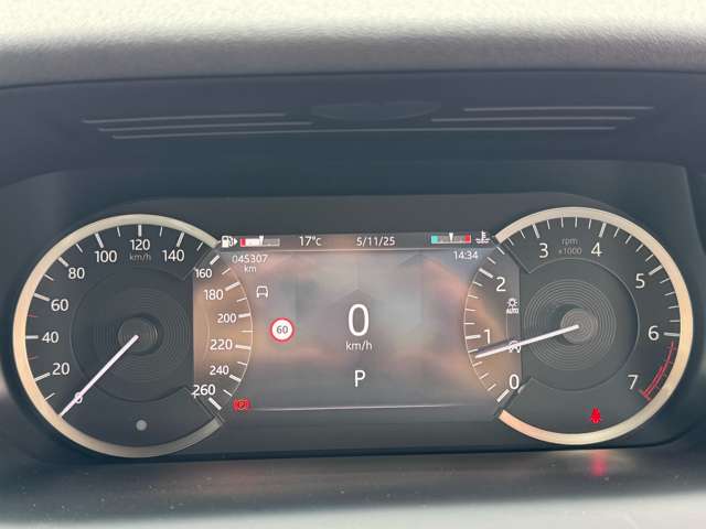 Land Rover Discovery Sport 11