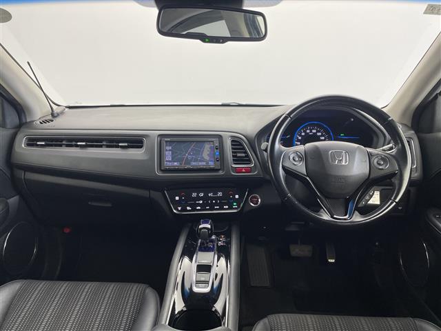 Honda Vezel 4