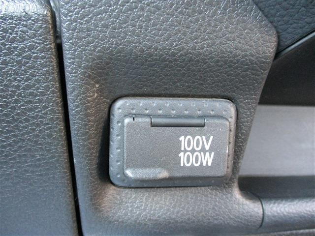 Nissan NV150 AD 11
