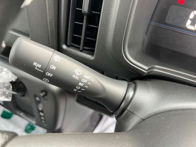 Suzuki Every 12