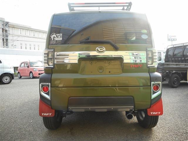 Daihatsu Taft 9
