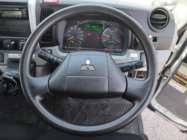 Mitsubishi Fuso Canter 4