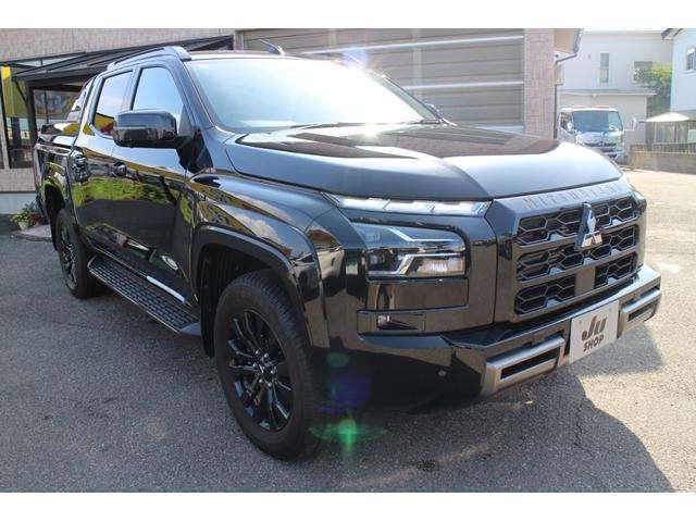 Mitsubishi Triton 3