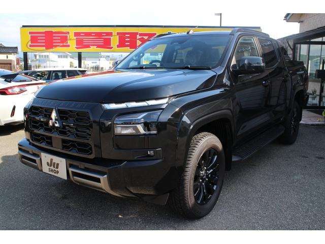 Mitsubishi Triton 9