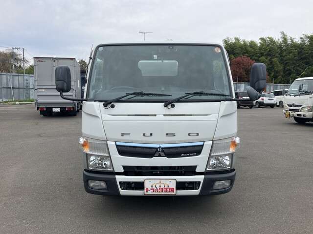 Mitsubishi Fuso Canter 3