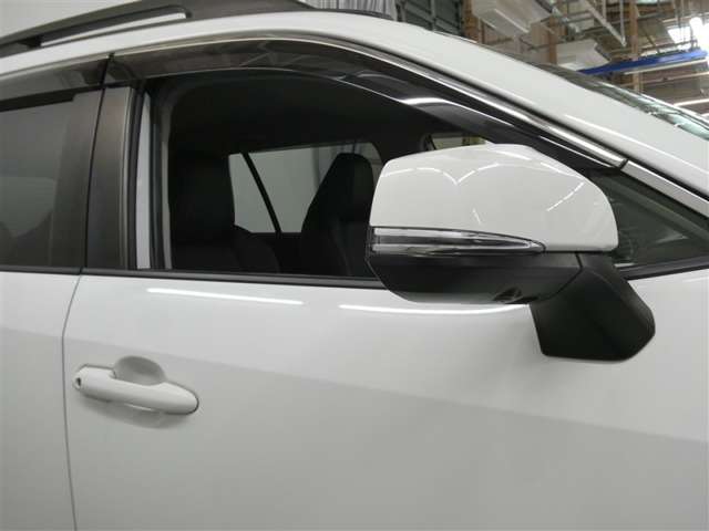 Toyota RAV4 8